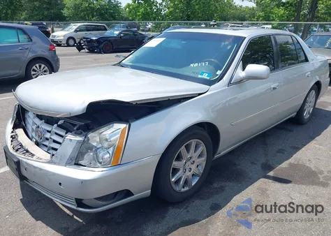 2011 Cadillac Dts Premium Collection z USA, uszkodzony, nr VIN 1G6KH5E64BU150252